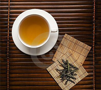 西湖龙井属于绿茶